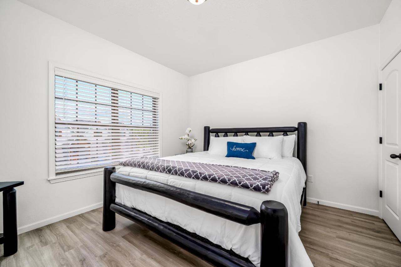 4Bd Lodge At Table Rock Lake - Near Marina - Pool - Bbh Lampe Extérieur photo